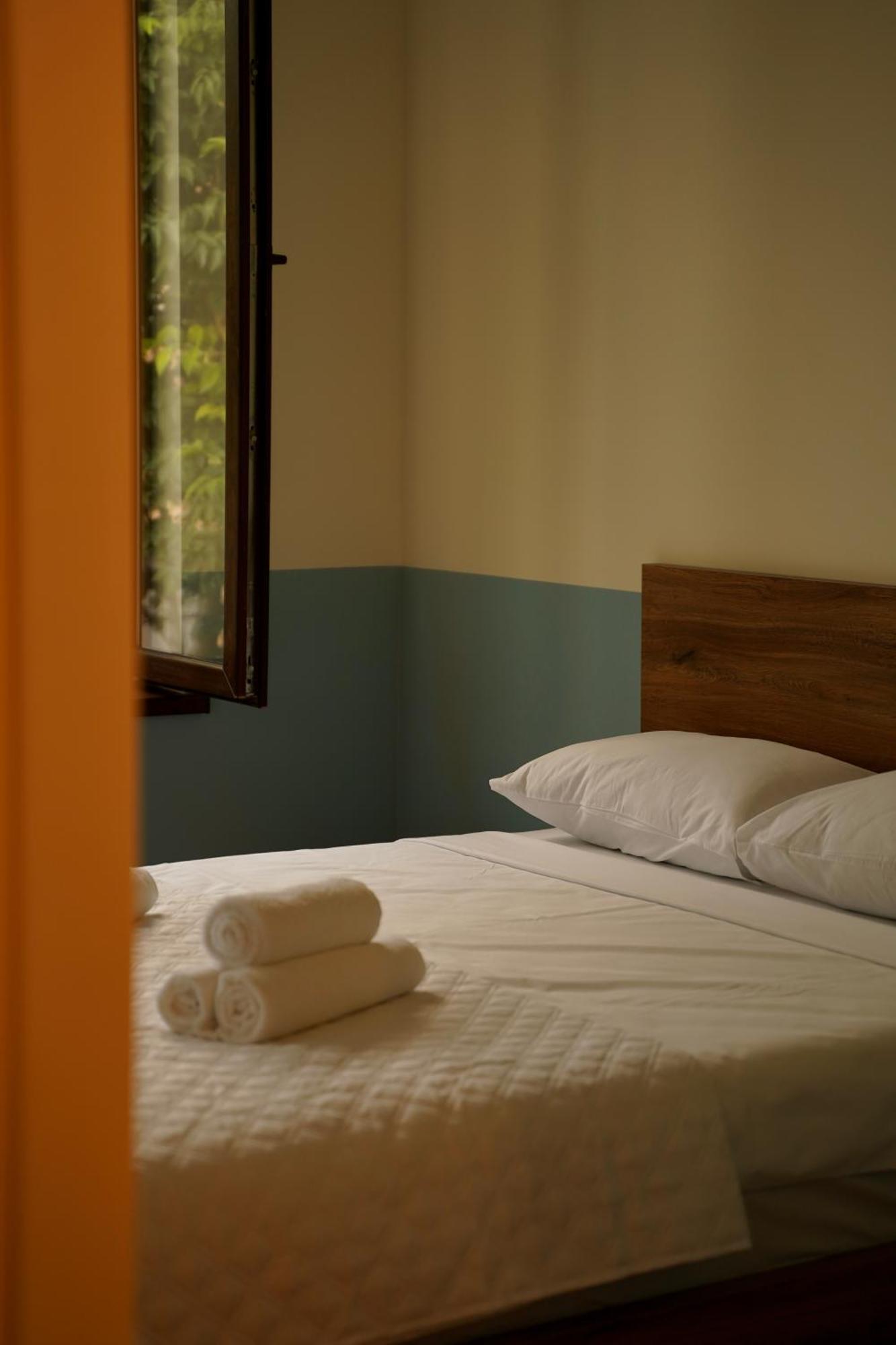 Dro Hotel Kutaisi Exterior photo